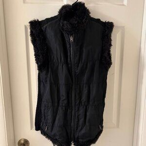 J Crew YCC Reversible Faux Fur Puffer Vest Women's XS Black Zippered Pockets